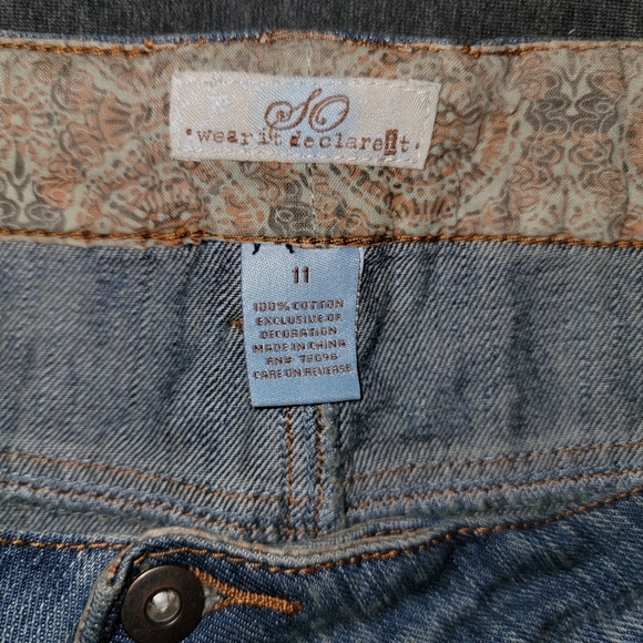 So Frayed Hem Jean Skirt - Size 11 - Med Wash - Picture 2 of 5